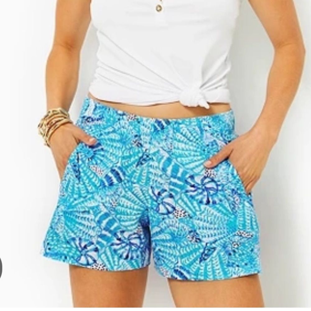 Lilly Pulitzer Turquoise & Navy Printed Women’s Shorts
